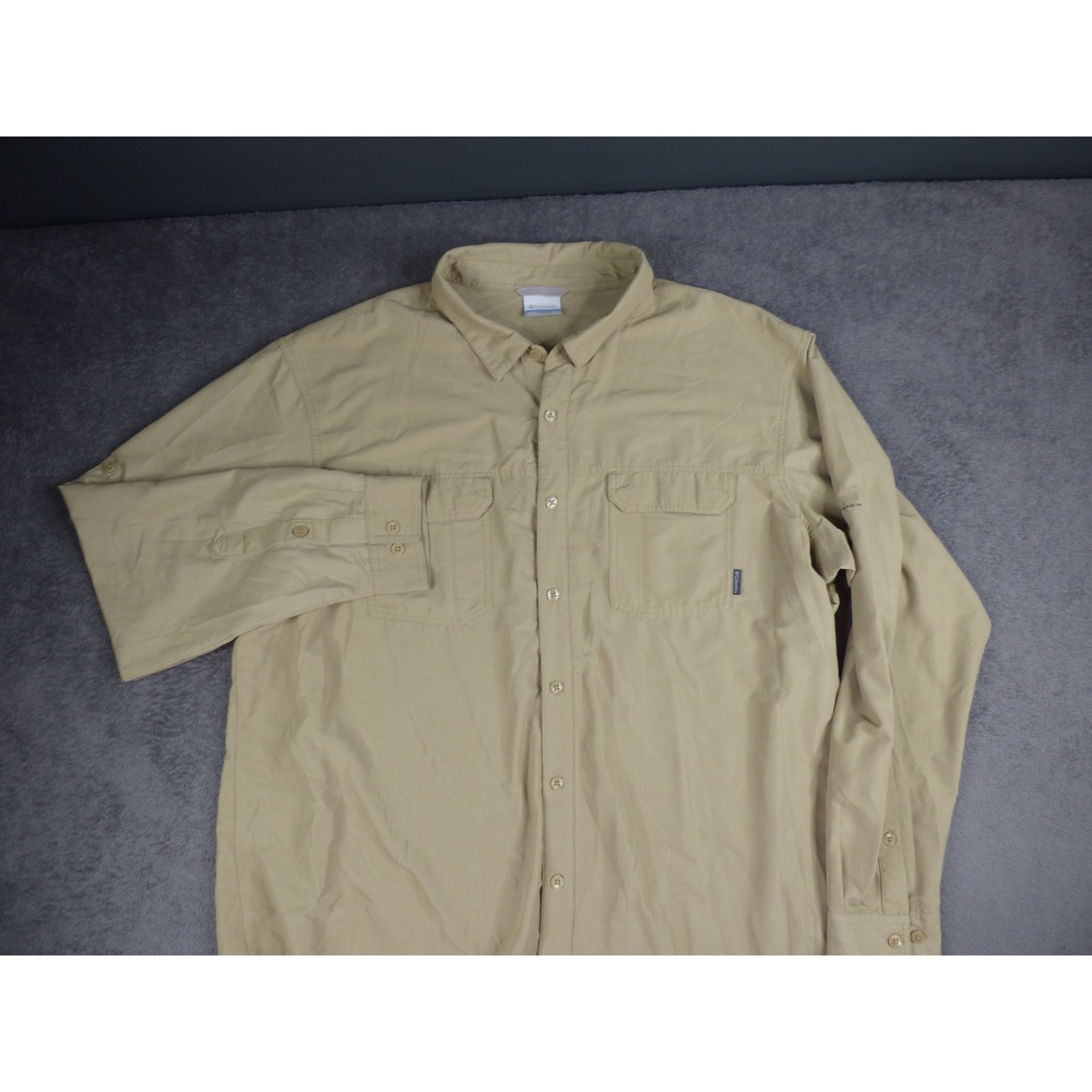 Columbia Omni-Wick Mens XL Tan Long Sleeve Button Down Utility Hiking Shirt